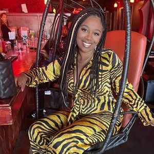 WILDN' OUT LONG SLEEVE JUMPSUIT YELLOW MULTI MEDIUM